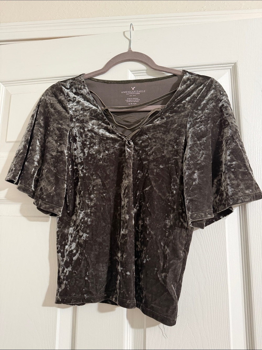 American Eagle Outfitters Dark Green Velvet Lace-Up Flutter Sleeve Top